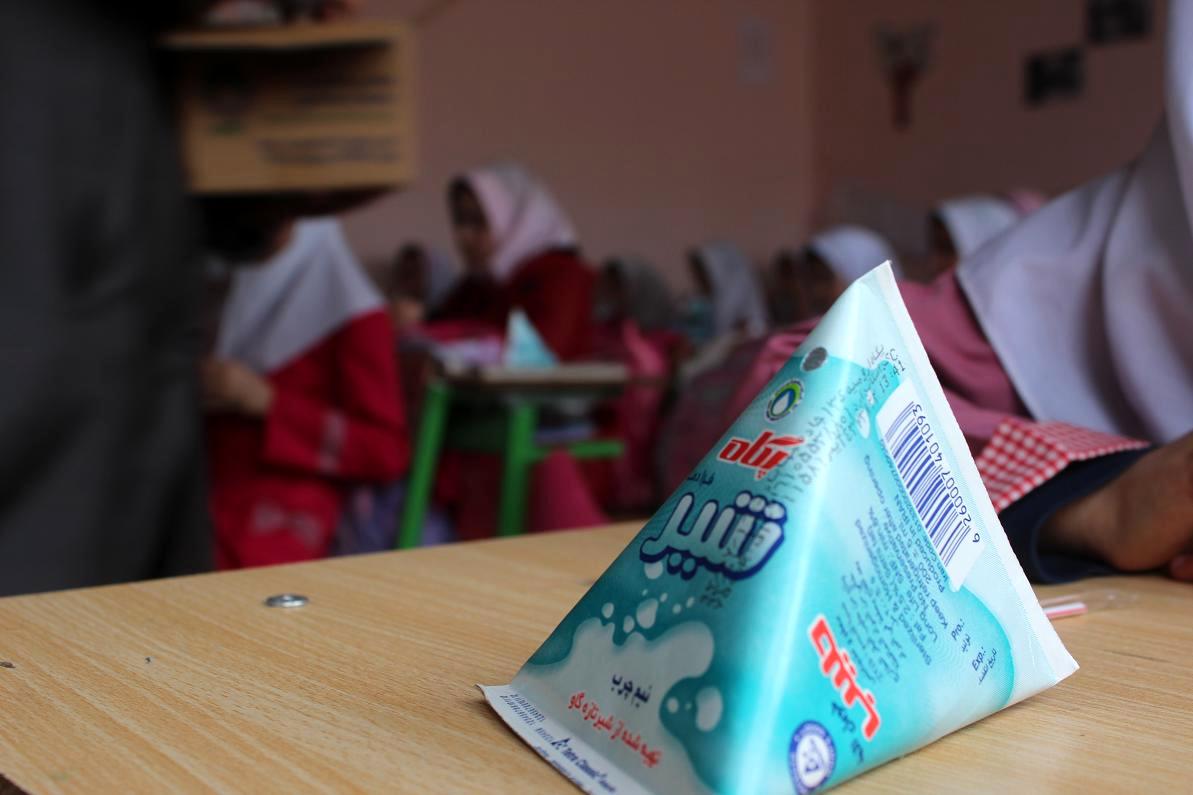 چرا توزیع شیر در مدارس تعطیل شد؟