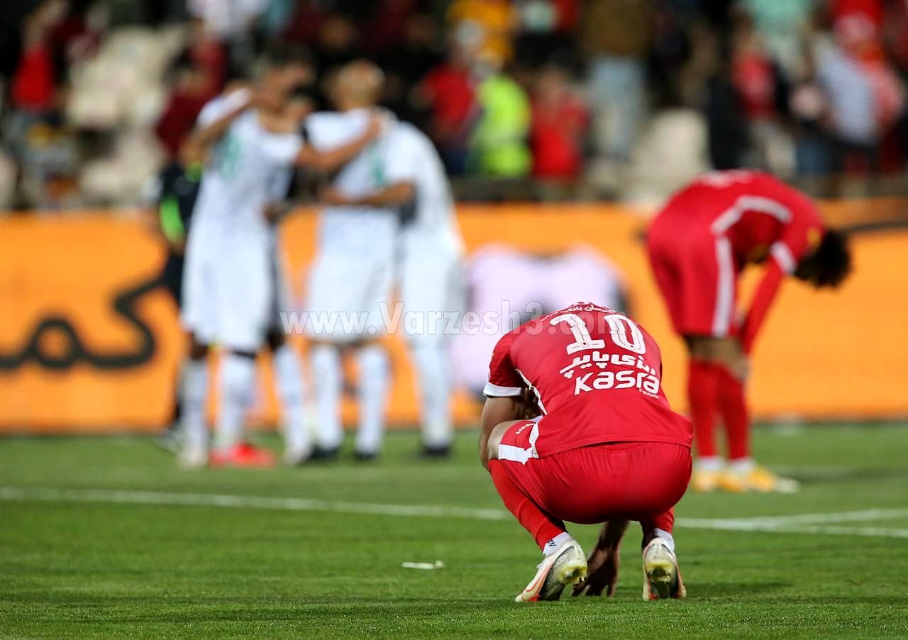 بازیکنان پرسپولیس هو شدند! / ویدئو