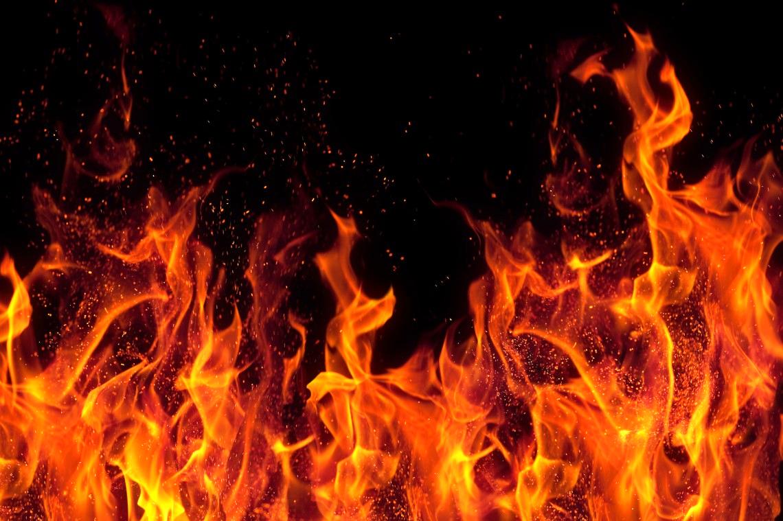 انفجار و آتش‌سوزی مرگبار در اردبیل | یک نفر جان باخت