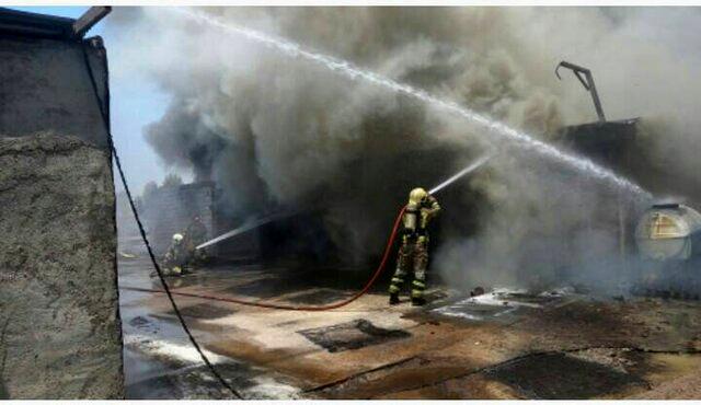 آتش سوزی هولناک در برجی در بلوار آیت الله کاشانی/ آمار مصدومان اعلام شد