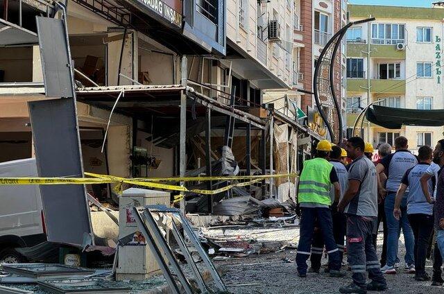 انفجار وحشتناک گاز در ازمیر ترکیه / 65 نفر کشته و زخمی شدند