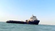 دو کشتی حامل سوخت قاچاق توسط سپاه توقیف شد+فیلم