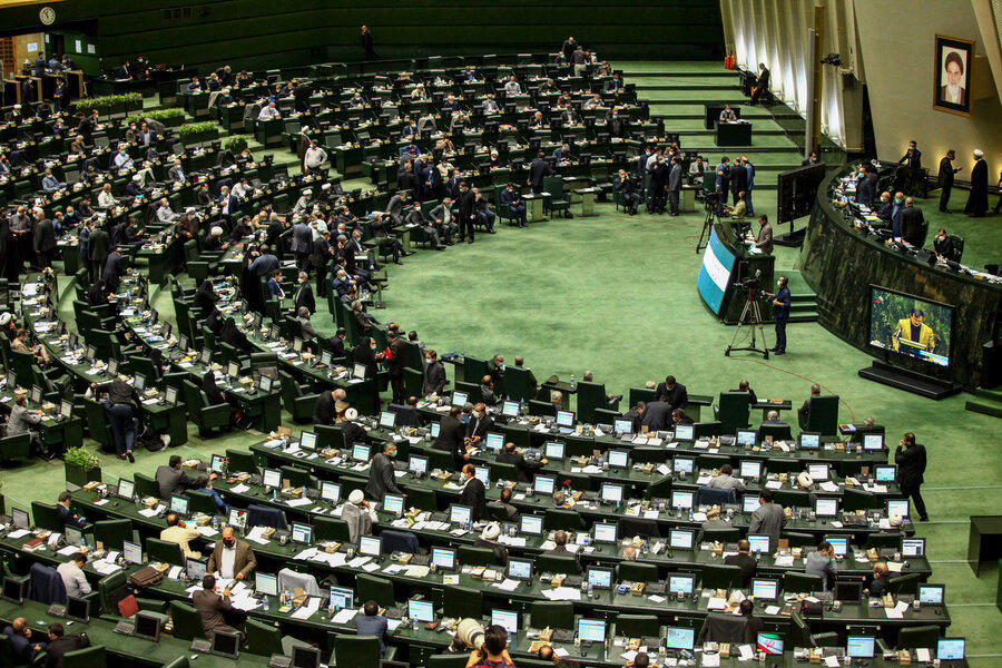 مجلس ایران 330 نفره می‌شود