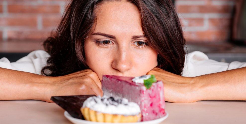 اعتیاد به مصرف شیرینی را چگونه کنترل کنیم؟