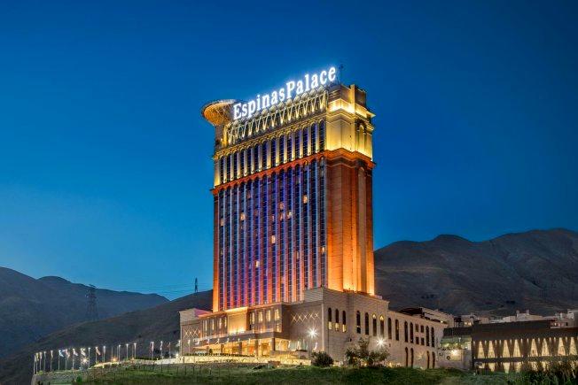 لاکچری‌ترین هتل‌های ایران برای سفرهای نوروزی