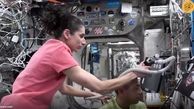 یاسمن مقبلی در ایستگاه فضایی آرایشگر شد