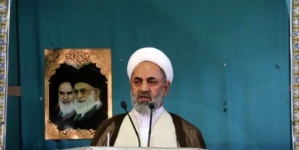 درخواست یک امام جمعه برای حرام اعلام شدن دوچرخه سواری زنان