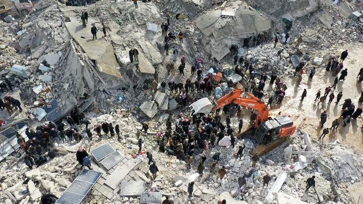 هتاکی شارلی ابدو؛ این بار درباره زلزله ترکیه+عکس