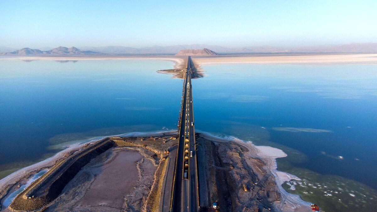 دریاچه ارومیه جان گرفت، افزایش ۷ سانتی متری آب دریاچه ارومیه
