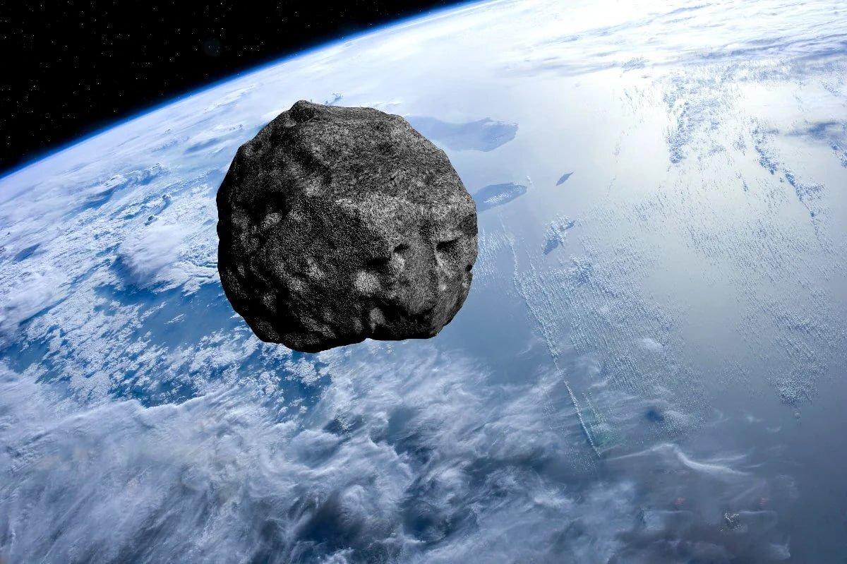 عبور ترسناک یک سیارک عظیم /  سیارک اندازه ساختمان ۸ طبقه است