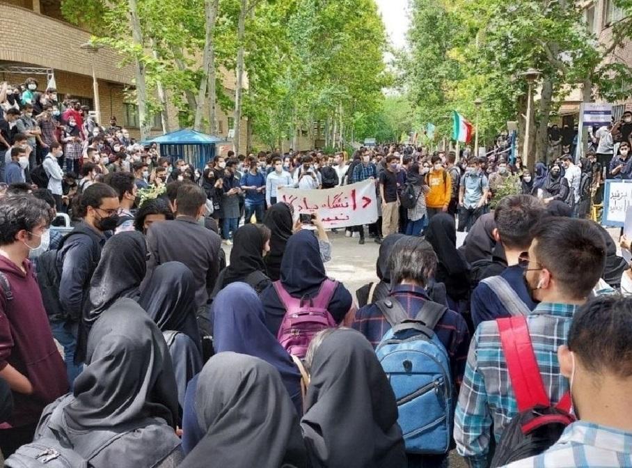 واکنش مشاور سخنگوی دولت به اعتراضات دانشجویان