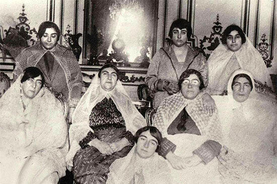 دختران بالاشهری قاجار چگونه تیپ می‌زدند؟+عکس