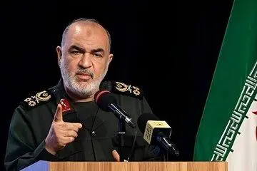 فرمانده کل سپاه: برای هر جنگی آمادهایم اما شروع کننده نیستیم