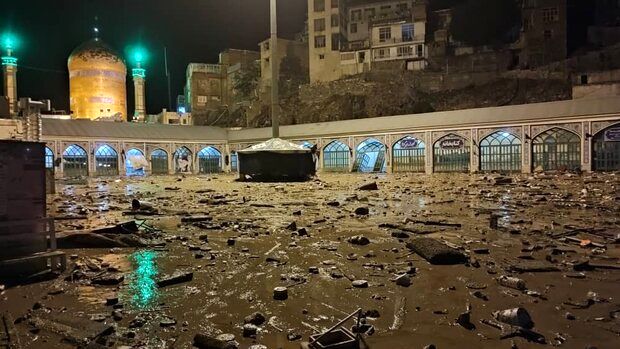 رئیسی درباره سیل تهران این دستور را داد و به همدان رفت