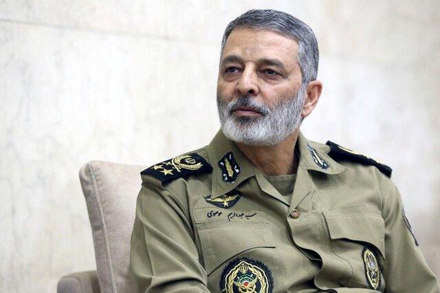 فرمانده کل ارتش: ایران پاسخ هر تجاوزی را کوبنده‌تر از قبل خواهد داد