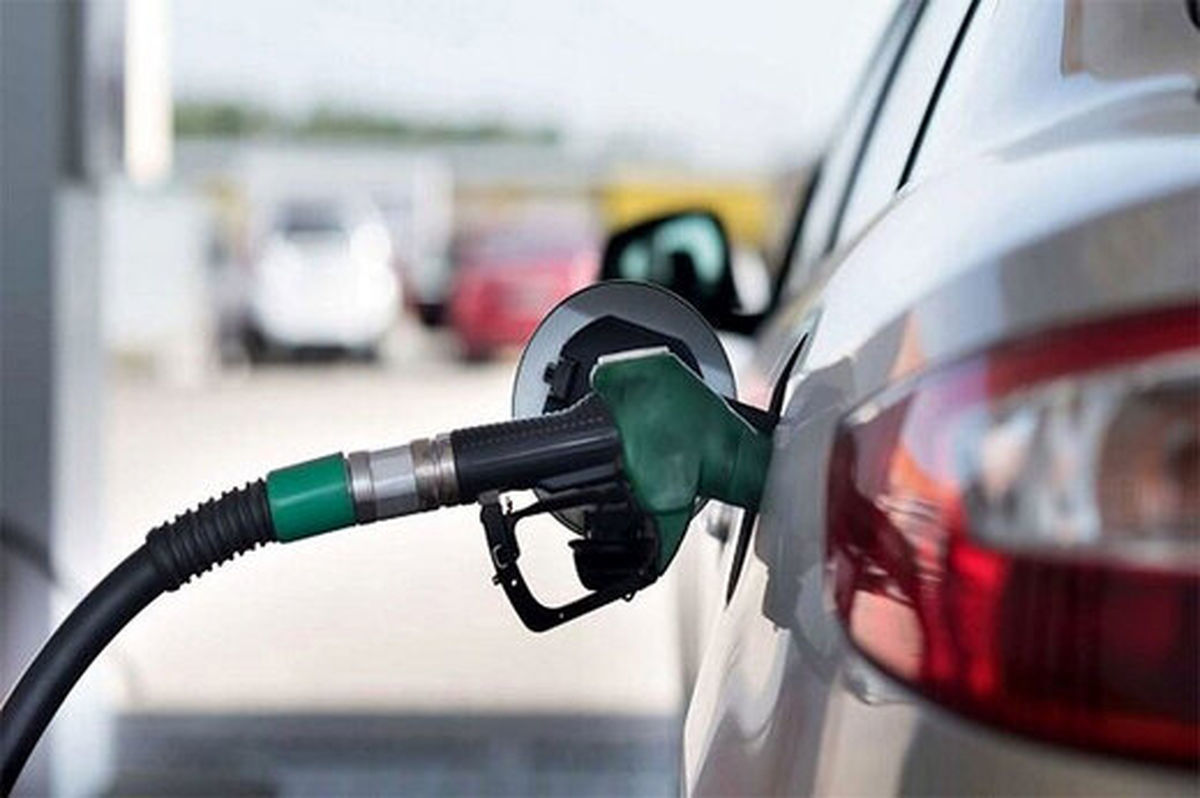 خبر مهم از قیمت بنزین  | منتظر افزایش در سال ۱۴۰۳ باشید