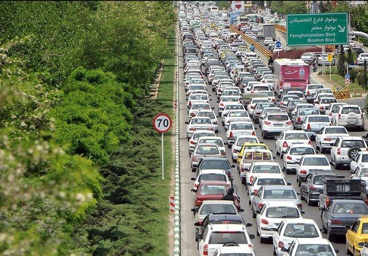 ترافیک سنگین در محور هراز و آزادراه پردیس تهران 