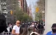 ببینید | جنگ بالش‌ها در خیابان‌های نیویورک 