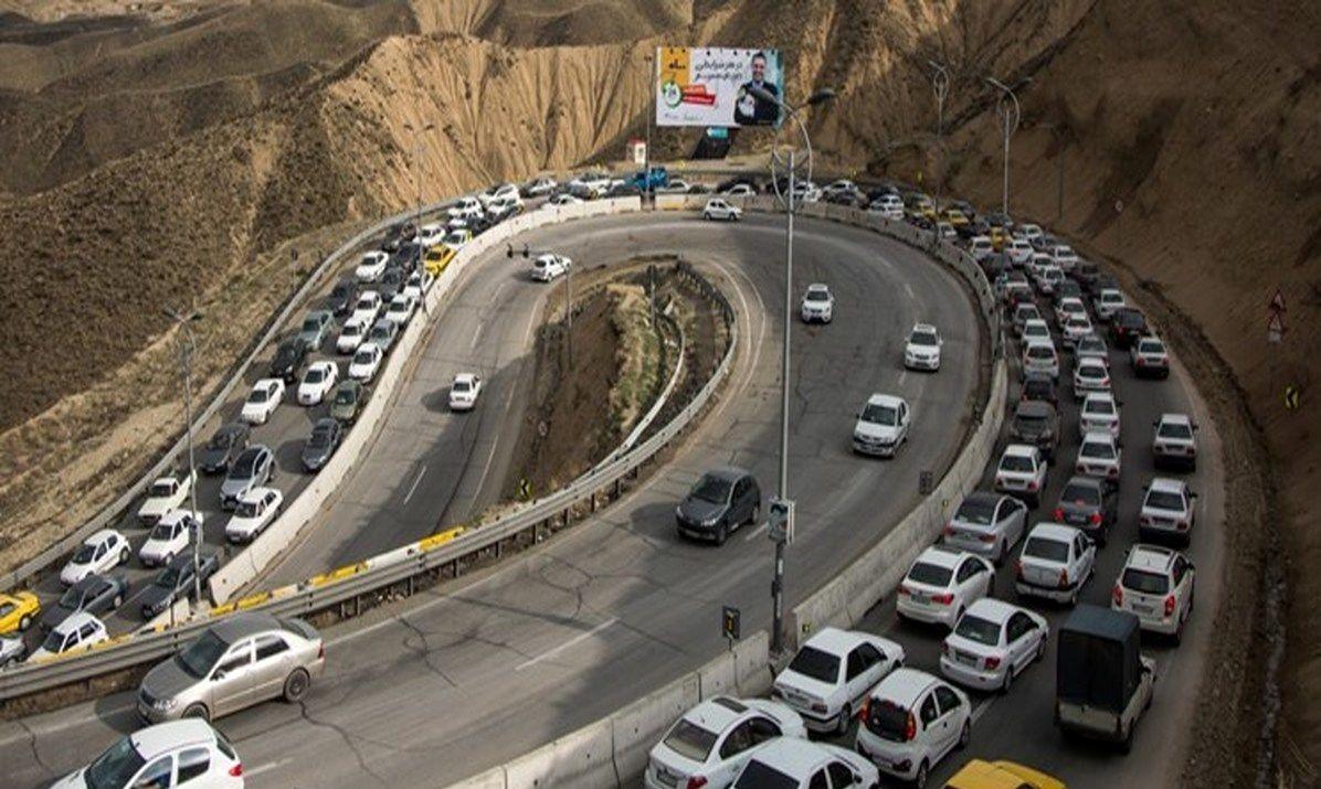 آخرین وضعیت جاده‌ها و خروجی‎های تهران؛ در کدام مناطق ترافیک بیشتر است؟