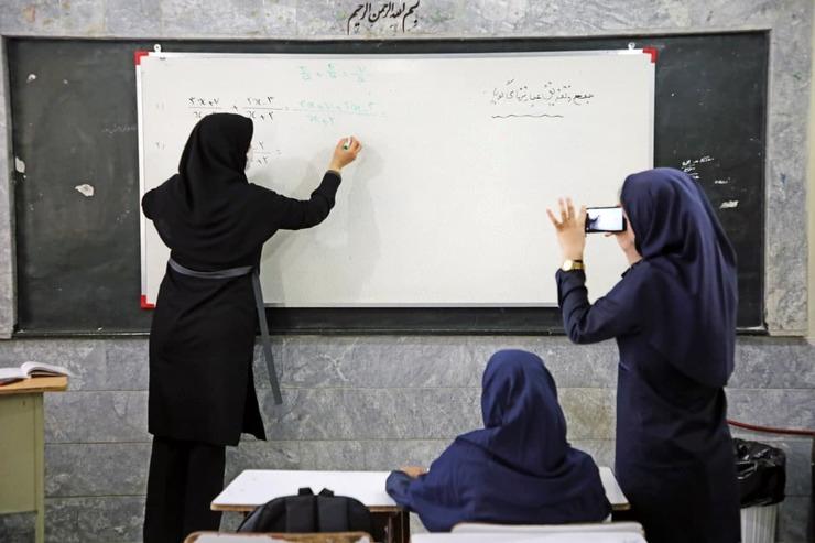 خبر خوش درباره تدوین آیین‌نامه اجرای رتبه‌بندی معلمان