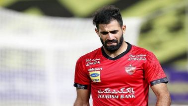 مدافع محبوب پرسپولیسی‌ها به درهای خروج نزدیک شد