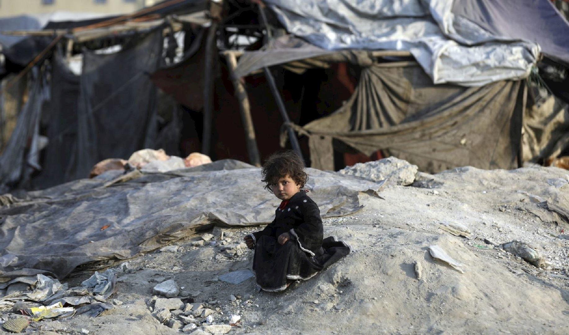 ببینید| تلف شدن نوزادان و کودکان مظلوم افغانستانی از سرما و گرسنگی + ویدئو و تصاویر دردناک