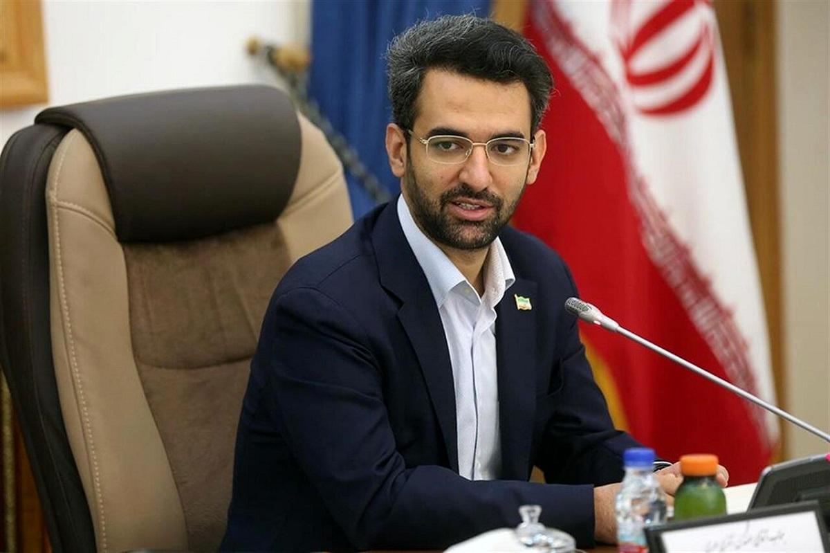 واکنش آذری جهرمی به ادعای کاندیداتوری لاریجانی