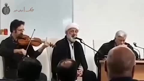 آواز خوانی یک روحانی با ویولن جنجال برانگیز شد + فیلم