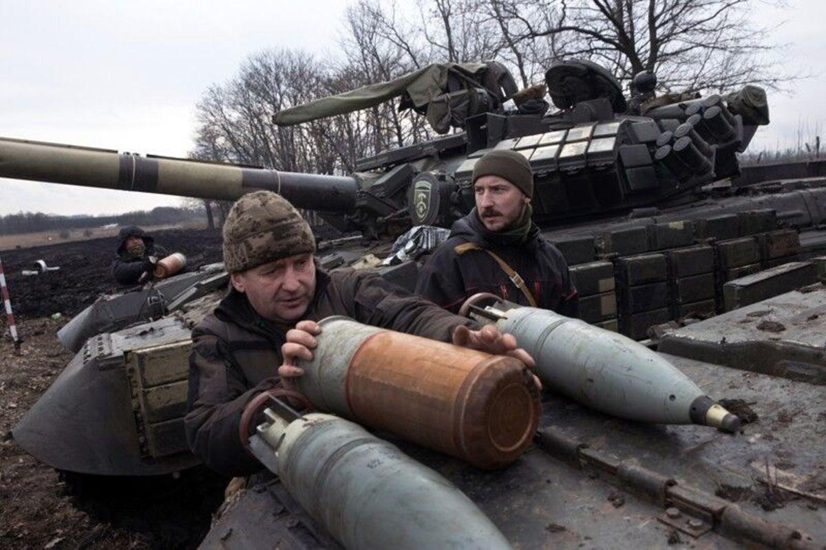 اوکراین از بمب خوشه استفاده می کند