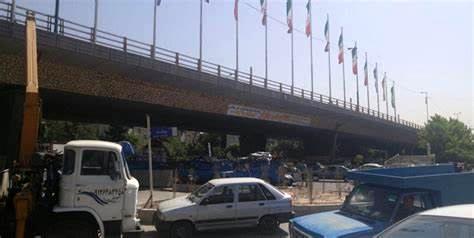 پل معروف تهران جمع می‌شود