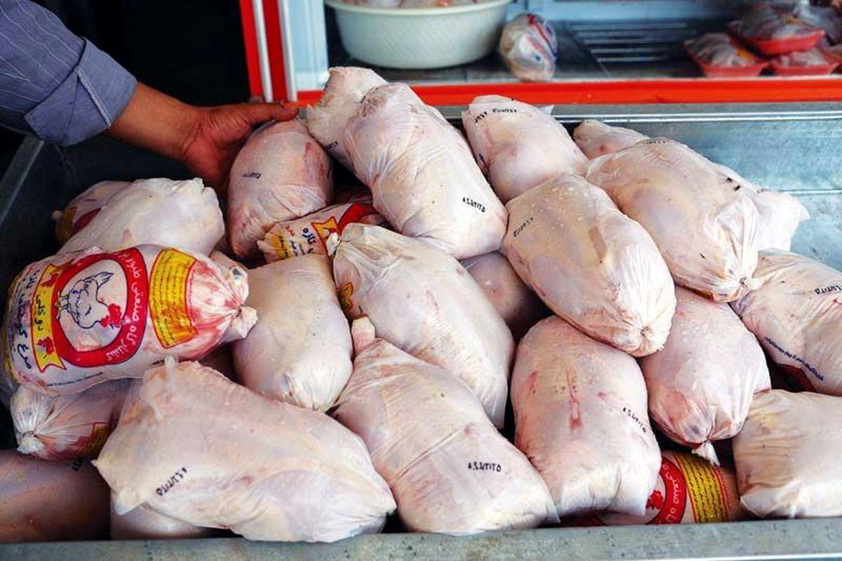 مرغ ۱۰۰ هزار تومانی می‌شود؟ | قیمت مرغ در دولت رئیسی ۴ برابر شد!