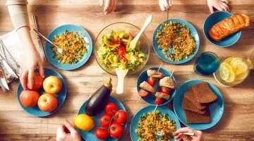 خوردنی های مناسب سردمزاج‌ها و گرم‌مزاج‌ها در پاییز