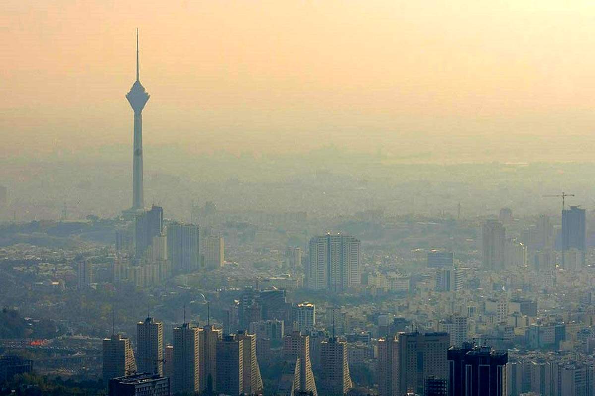 تهرانی‌ها این روزها حداقل7 نخ سیگار می‌کشند!