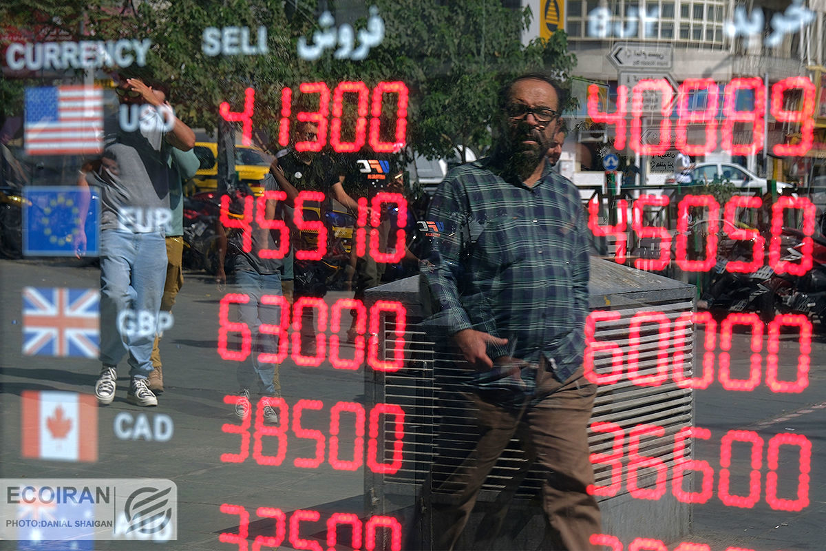 اتفاق عجیب در بازار ارز / چرا دلار بالا رفت