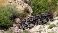 سقوط ترسناک یک کامیون از روی پل +فیلم