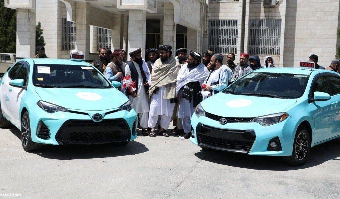 طالبان از تاکسی‌های جدید رونمایی کرد+ببینید 