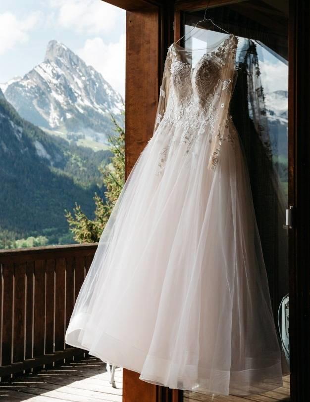 روش نگهداری لباس عروس از قبل تا بعد از عروسی