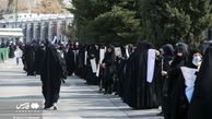 تجمع برخی زنان مقابل مجلس در اعتراض به وضعیت حجاب!در روزهای اوج گرانی دلار