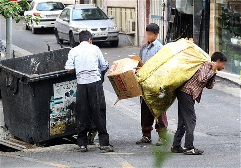 معتادان زباله‌گردی که به‌جای پول مواد می‌گیرند!