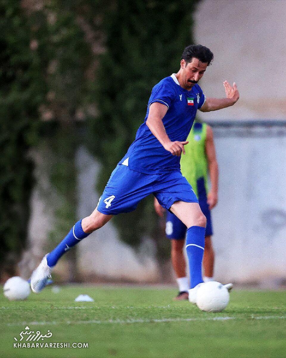 بهرام افشاری قبل بازی با الهلال قهر کرد و از ورزشگاه آزادی رفت