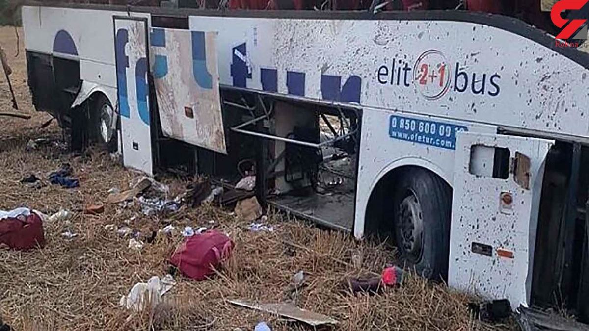 تصادف مهیب اتوبوس زائران ایرانی/ برخورد شدید اتوبوس زائران ایرانی و پاکستانی