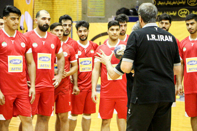 همگروهی هندبال ایران برای مسابقات قهرمانی مردان جهان مشخص شد