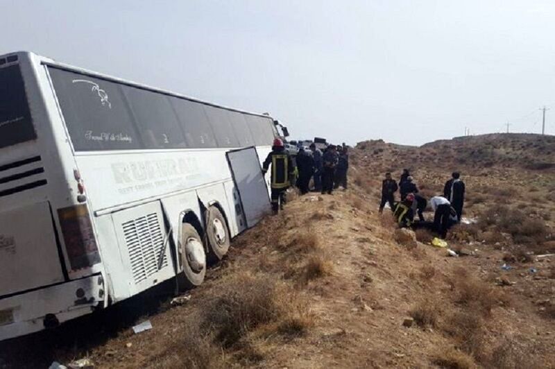 حادثه در جاده کرمان؛ 8 نفر مصدوم شدند