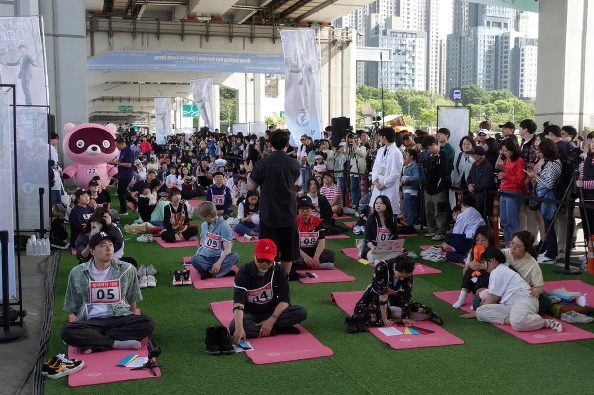 یک مسابقه عجیب و غریب در کره‌جنوبی
