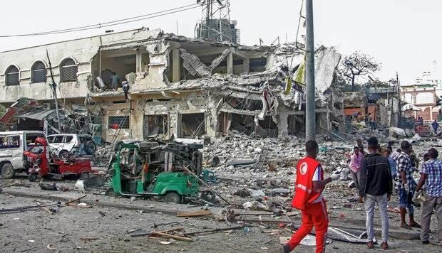انفجار مرگبار در وزارت آموزش و پرورش سومالی/ 100 نفر کشته شدند