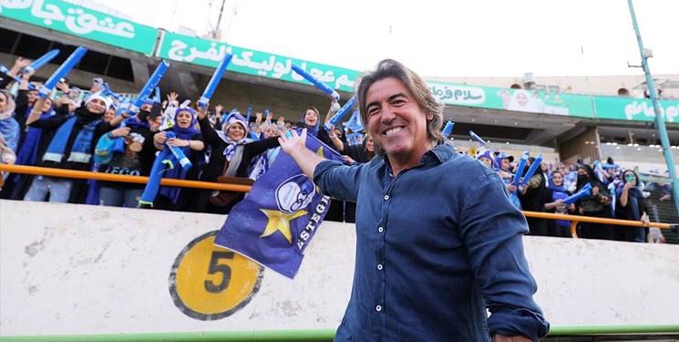 واکنش ساپینتو به حضور بانوان در استادیوم: روزی تاریخی بود!+عکس