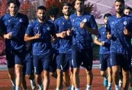 فوری؛ بازی استقلال و النصر در زمین بی‌طرف برگزار می‌شود