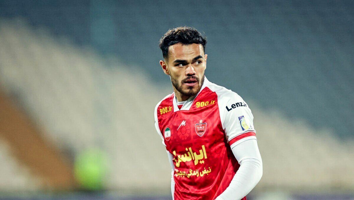 اورونوف از دسترس پرسپولیس خارج شد

