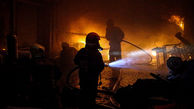 آتش‌سوزی ۲ مغازه در میدان ناصرخسرو خرم‌آباد