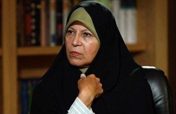 محسن هاشمی : فائزه همچنان در بازداشت است